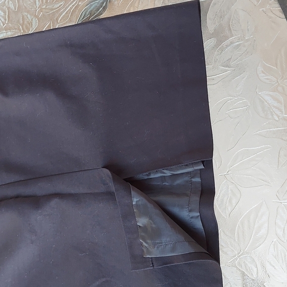 Liz Claiborne skirt. Size 14. - Picture 6 of 9